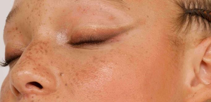 Organic eyeliner - Charlotte Bio
